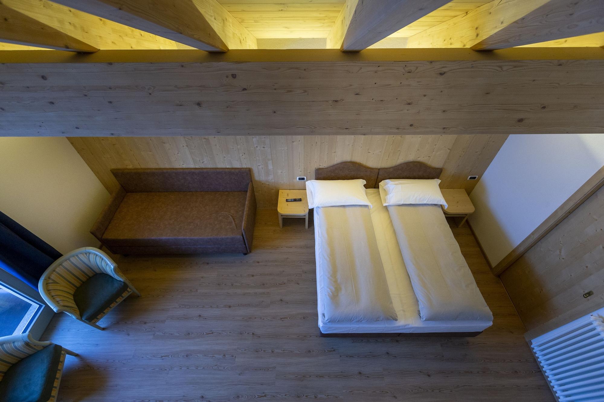Hotel "La Suisse" Livigno Kültér fotó