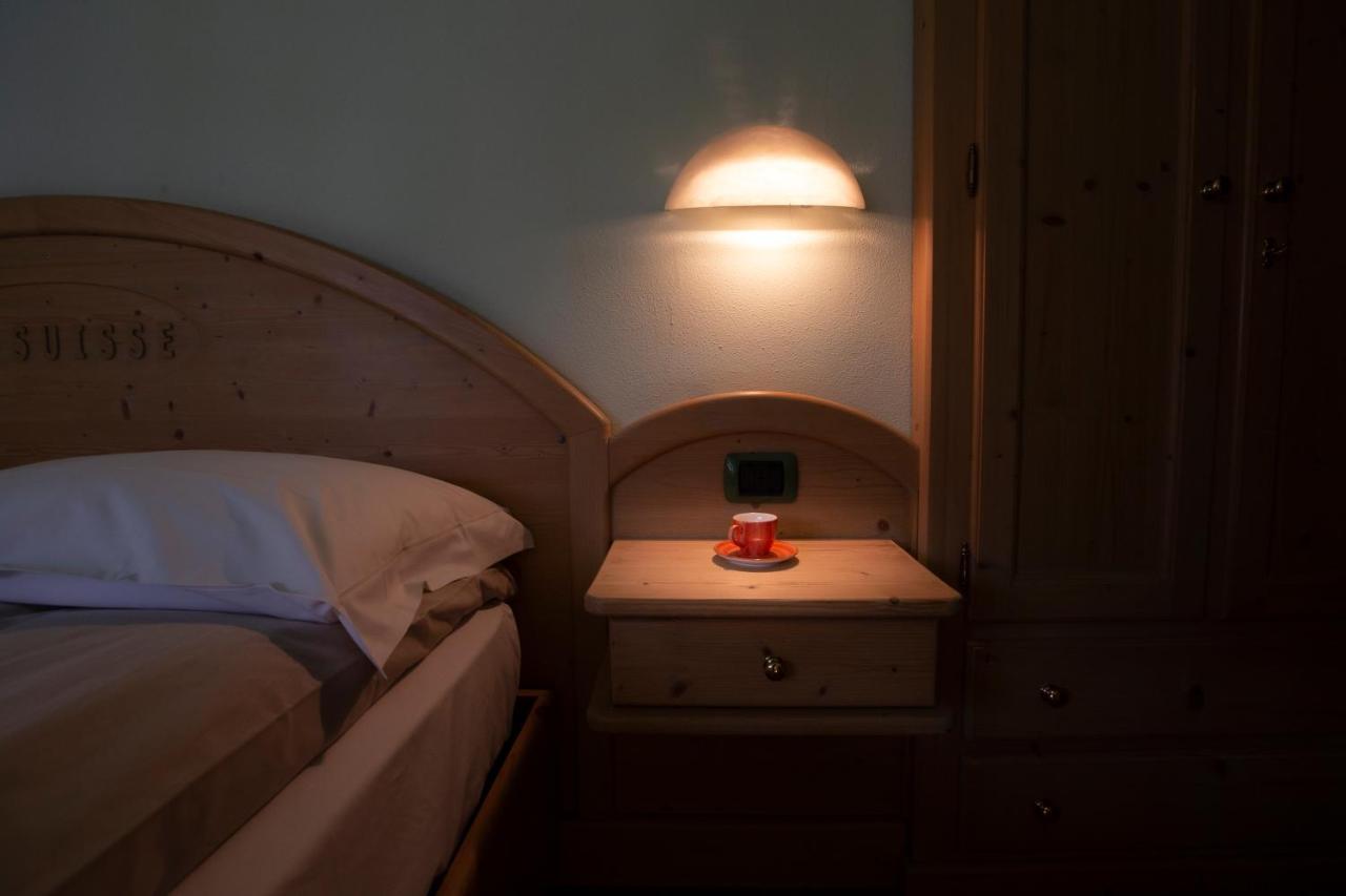 Hotel "La Suisse" Livigno Kültér fotó