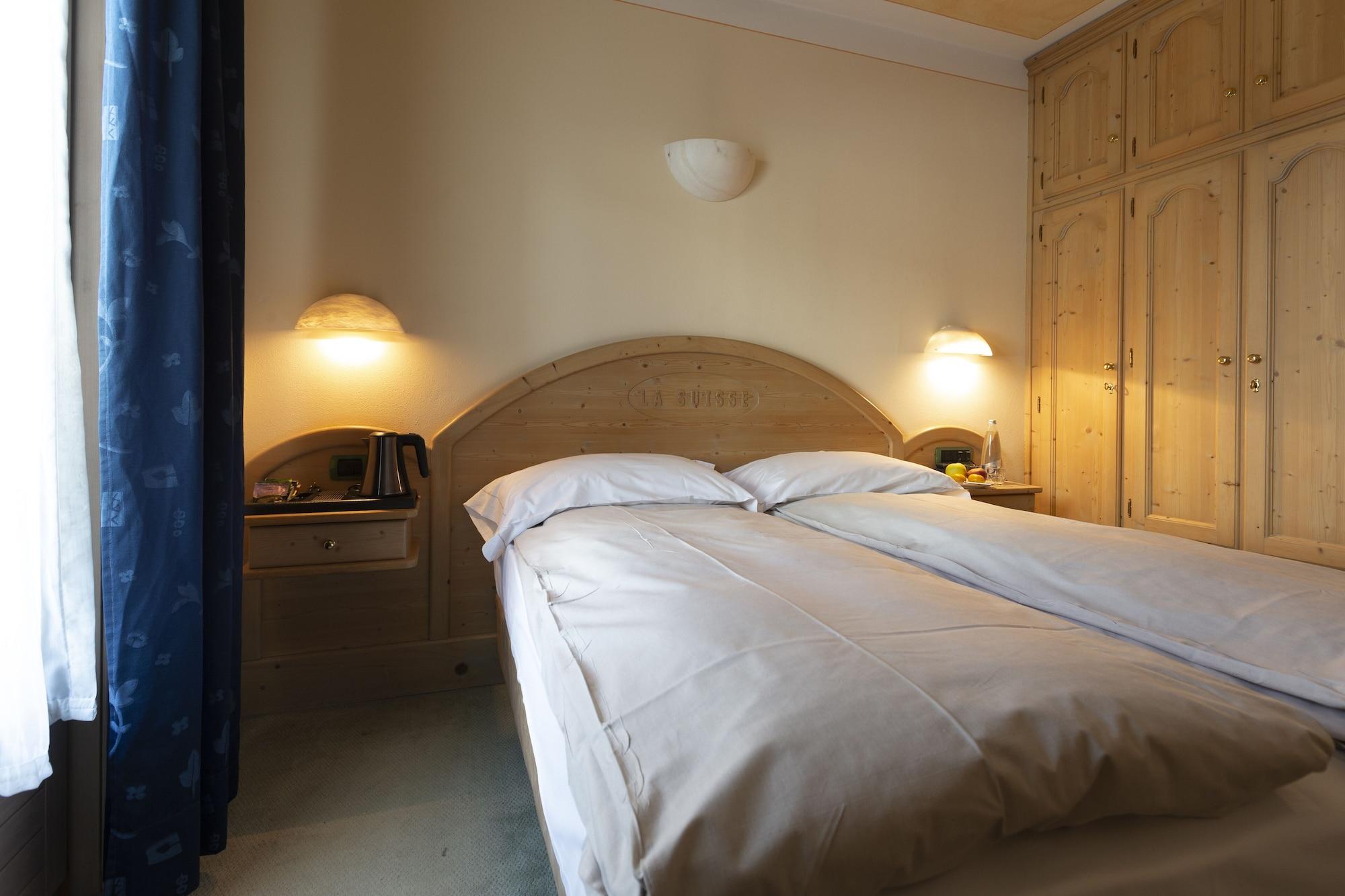 Hotel "La Suisse" Livigno Kültér fotó
