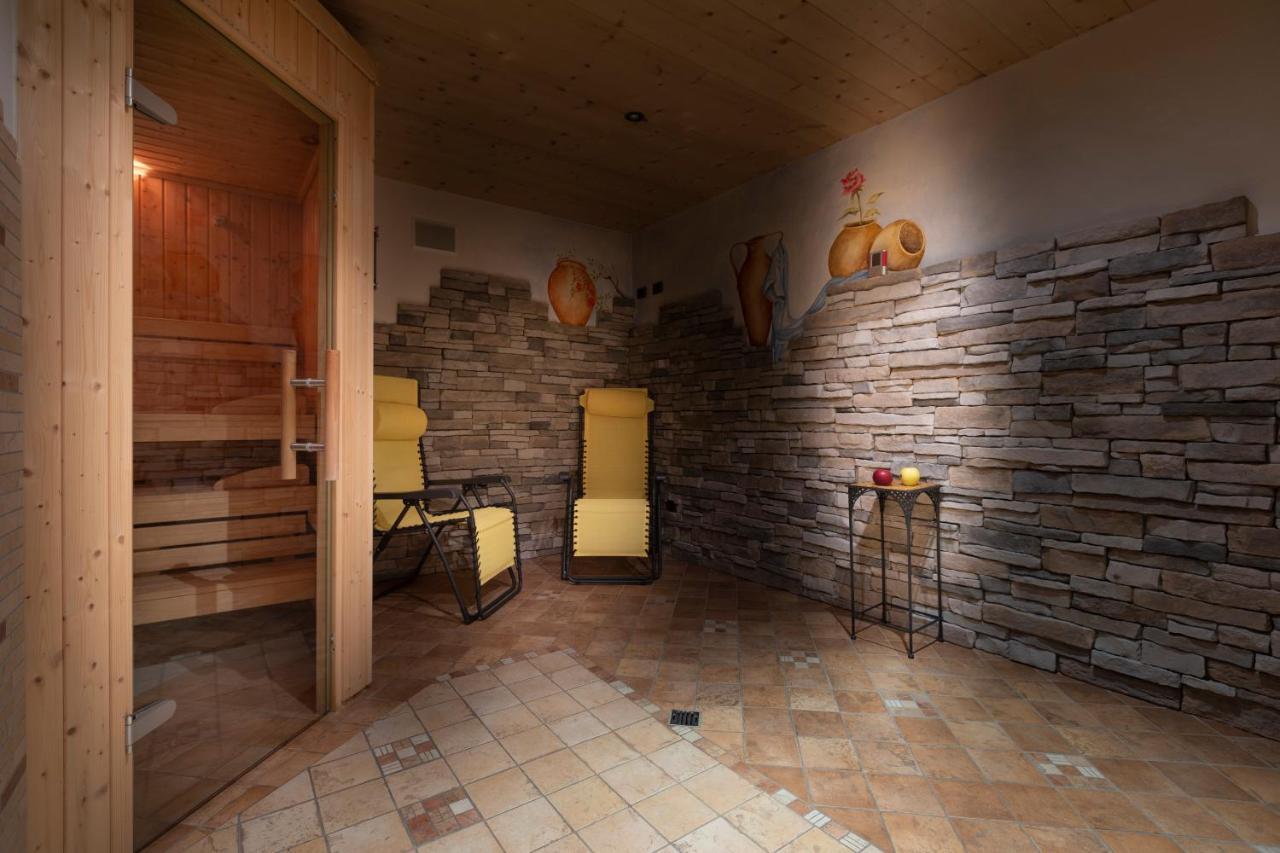 Hotel "La Suisse" Livigno Kültér fotó